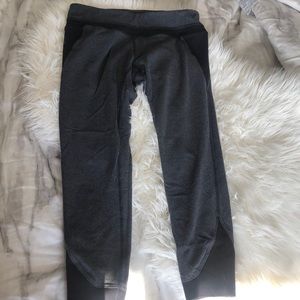 Lululemon cropped leggings